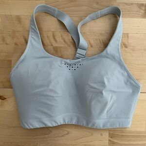 Athleta Phenomena Racerback Bra Sports Bra Size 34DD Snowfall Blue